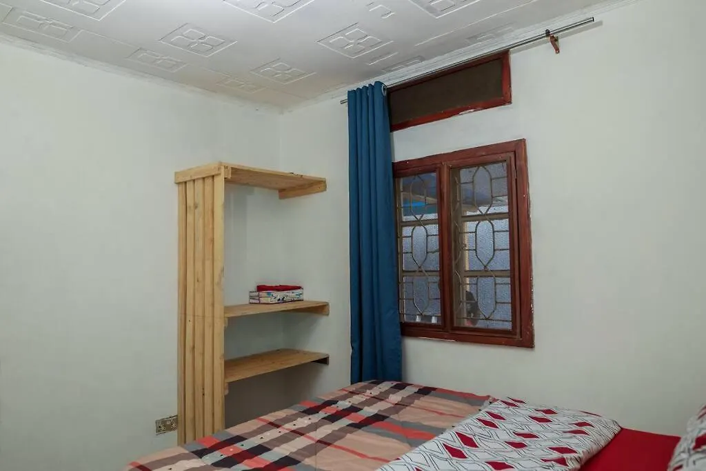 The Green Villas Кампала 0*,  Уганда